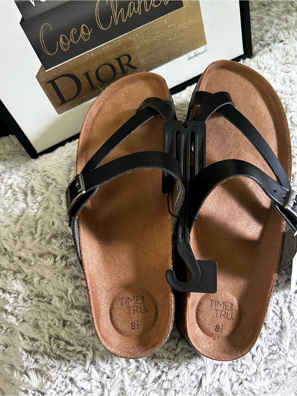 Time and Tru Women's Asymmetric Strap Footbed Slide Sandals, Black Leather Cork - Picture 7 of 7